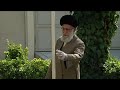 شاهد خامئني يغرس شجرة بمناسبة أسبوع الموارد الطبيعية في إيران 