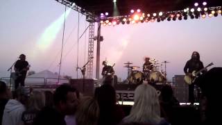 Celebrity Seether - "Breakdown" (Live in Spokane, WA 9/12/14) Wealth