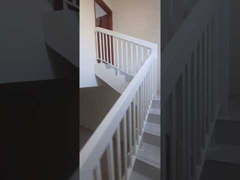 aluminium-handrail-for-stair-in-villa