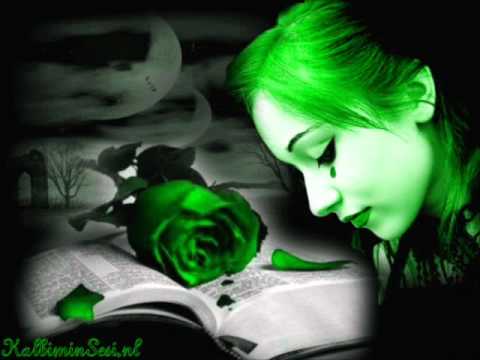 Woh Meri Neend Mera Chain Mujhe Lota Do.......wmv