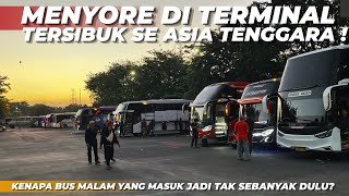 PNP is quiet on a normal day. There aren't as many night buses coming in as there used to be. Hun...