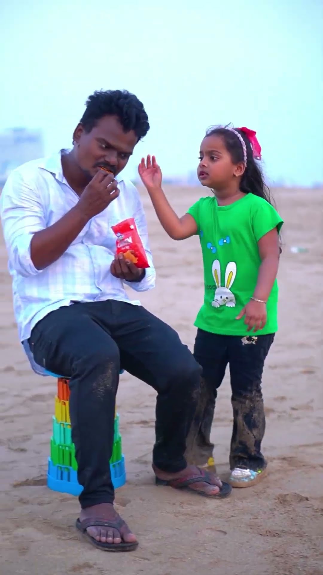 Yeh chips Sirf mera hai ?? #shorts #funnyshorts #funnyvideo