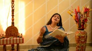 Amolo Dhabolo Paale Legeche By Aparna Maitra