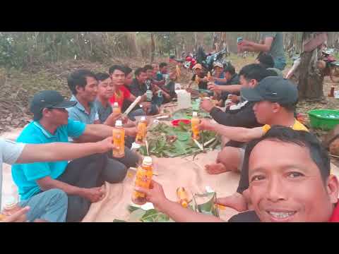 @Bữa Tiệc Tất