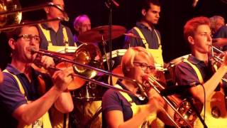 Video voorbeeld van "Banda Follet - Encantada (Athanor 2016)"