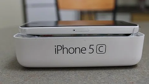 iPhone 5c Unboxing (White)