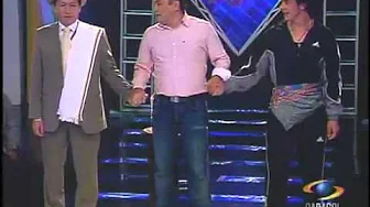 El ventrilocuo con muñecos humanos humor El ventrilocuo con muñecos humanos humor