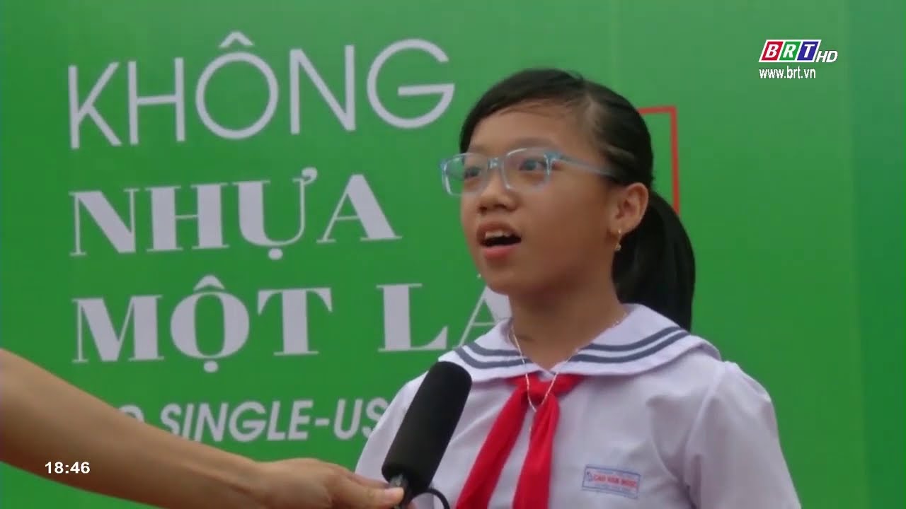 Tin KoN1 - Đổi nhựa lấy quà KoN1 cho Học Sinh Cao Văn... - youtube
