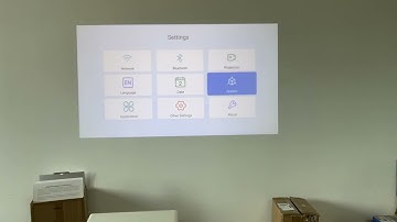 How to switch device signal sources for Vevshao CHANGE A16 projector