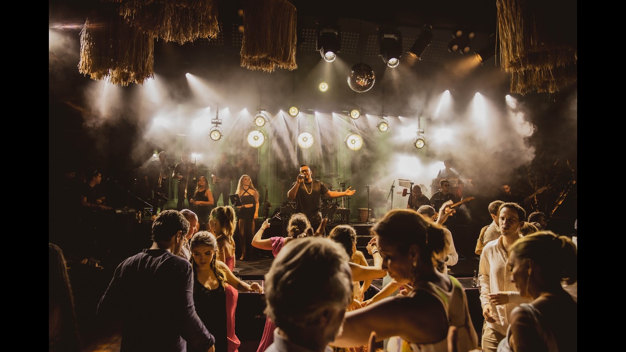 DREAM BAND WORLD EXPERIENCE - Formato 14 músicos