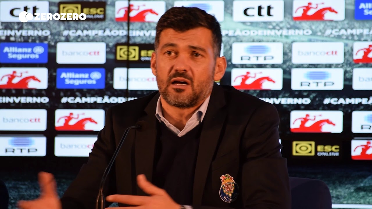 Sérgio Conceição e a expulsão de Danilo: «Árbitros têm que ...