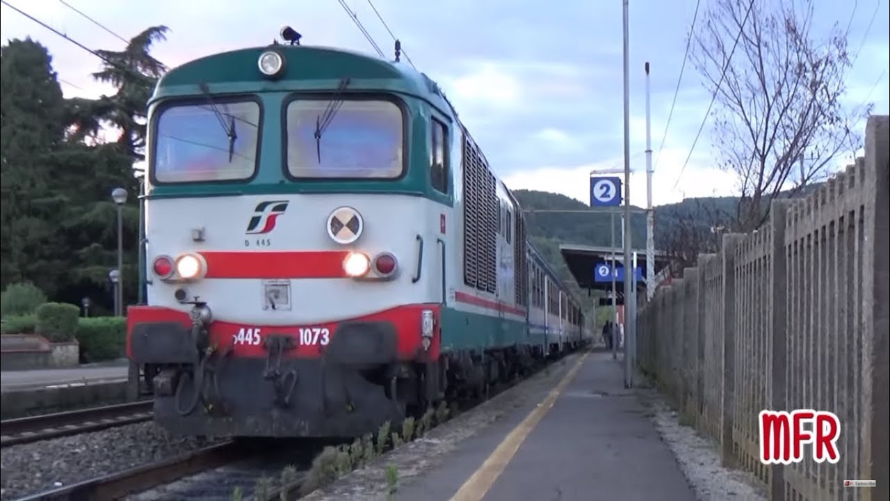 Stazione di SIECI (FI): D445 + MDVC/MDVE e MINUETTO tra FIRENZE S.M.N. e BORGO S.LORENZO (FI).