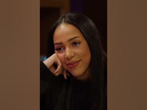 С кем хотела бы встречаться Алиша Коне? - YouTube