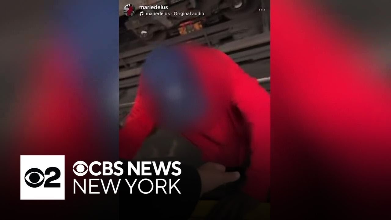 New Yorkers rescue man who fell on subway tracks in Lower Manhattan ...