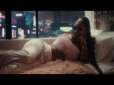 Summer Walker - Playing Games (with Bryson Tiller) [Official Music Video]