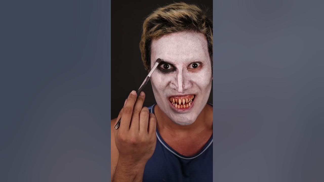 Transforming to Valak! #HalloweenNeverEnds
