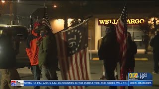 Group in Bakersfield protests Gov. Newsom's latest curfew order to curb spread of coronavirus