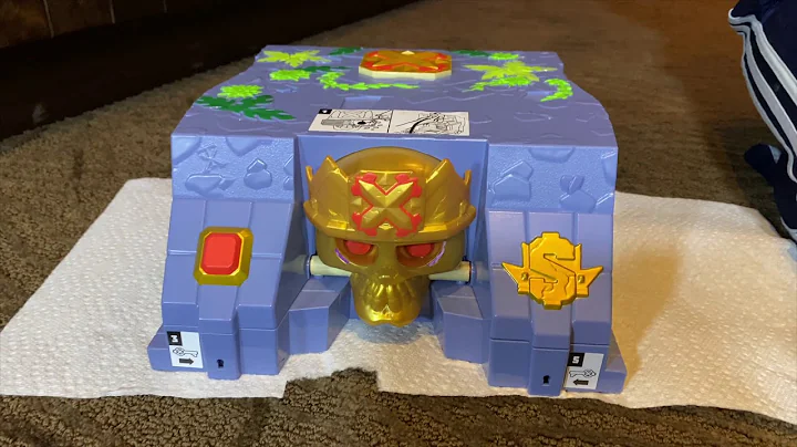 the boy UNBOXER - Treasure X: King's Gold Treasure Tomb