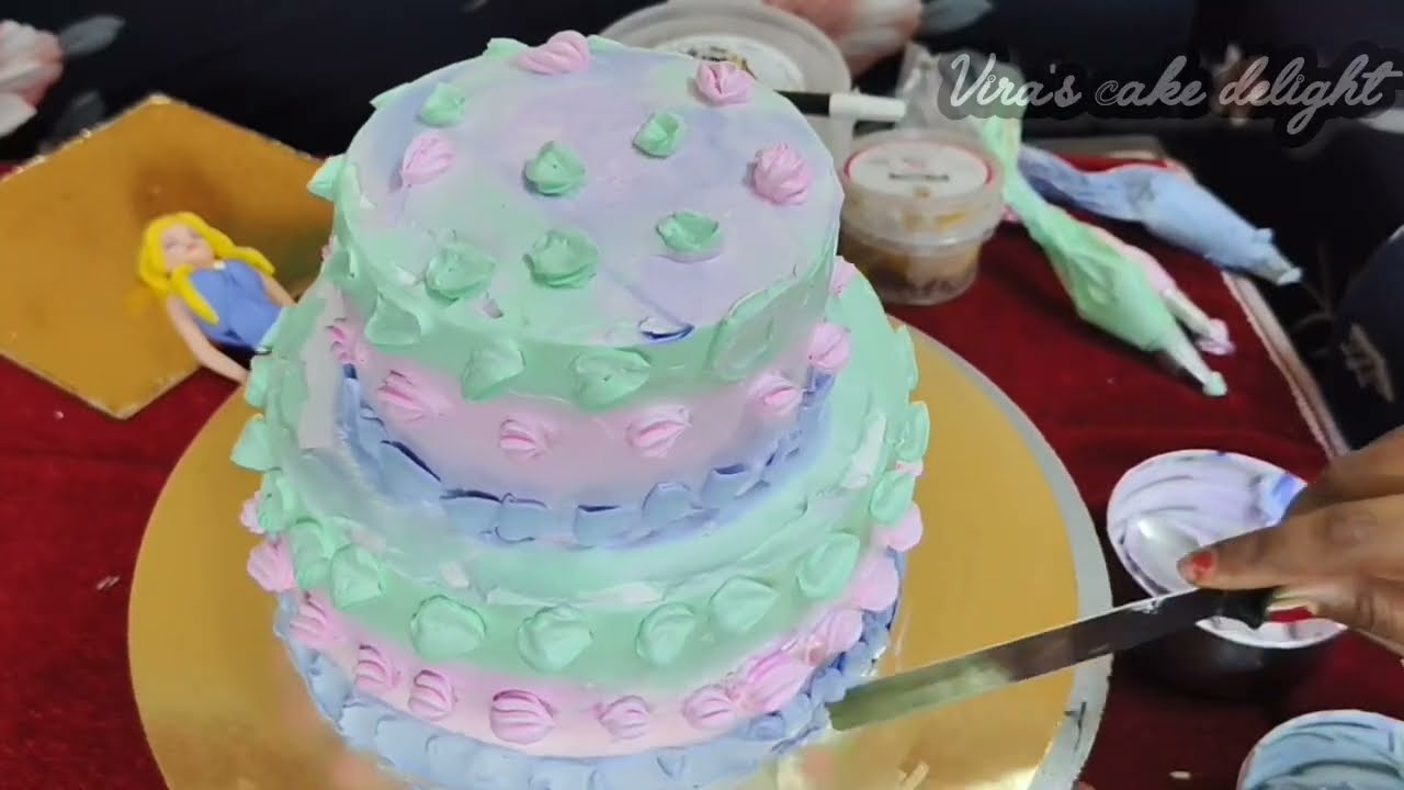 Cake decorating tutorial for beginners 🎂Strawberry Semi-Fondant Cake 🍓