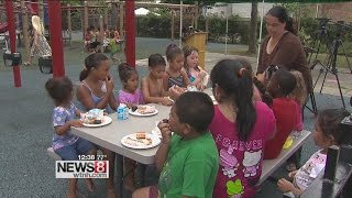 Connecticut Senators call for changes in free summer meals for kids