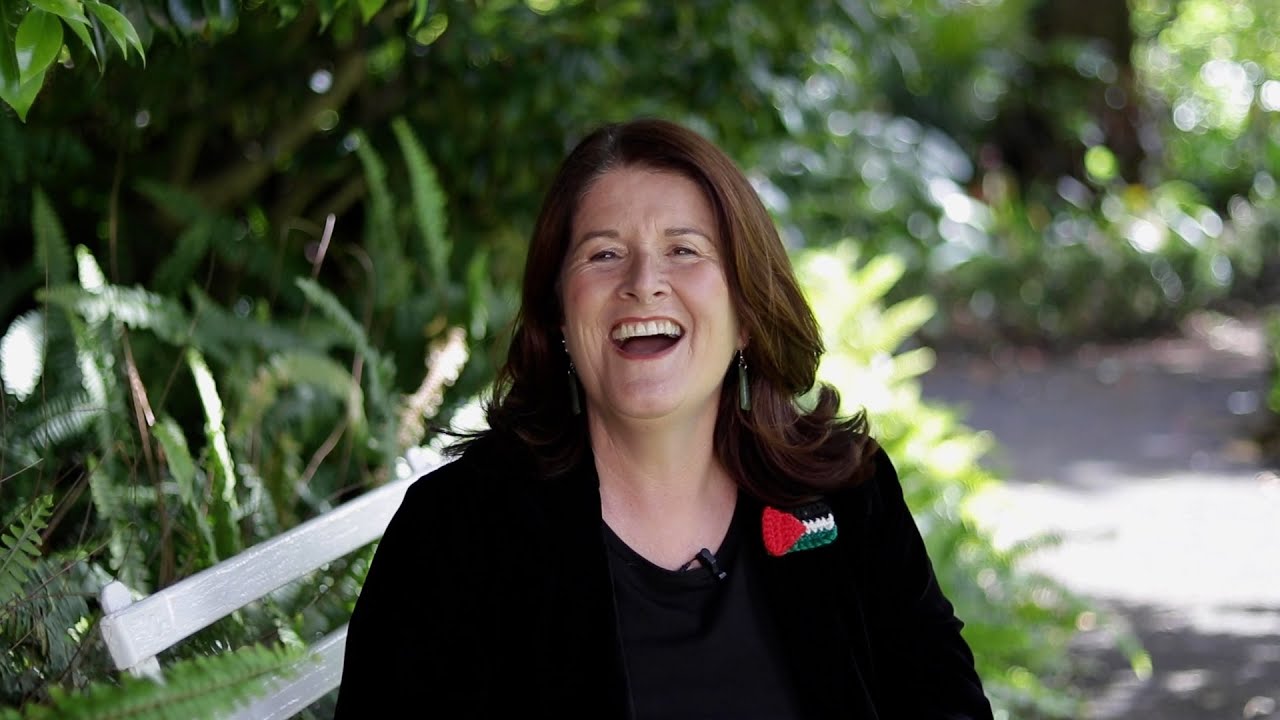 EcoWed - Auckland Celebrant Kerry Sorensen-Tyrer