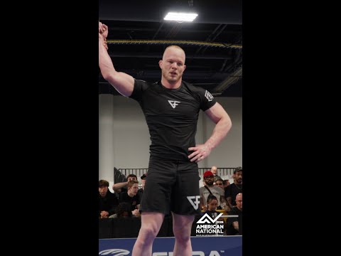 @nickhartmanjj takes home ultra-heavy gold! 🥇