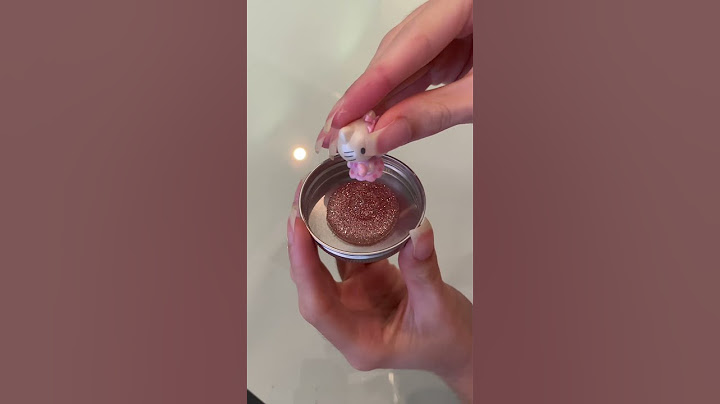 Hello Kitty snow globe 🤍❄️ #tutorial #diy #hellokitty #handmade #kraft #christmas #sanrio