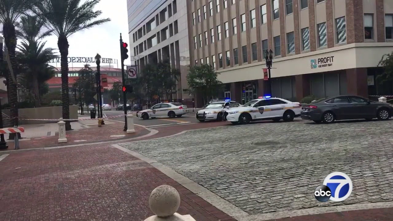 'Multiple fatalities,' including suspect, after Jacksonville Landing