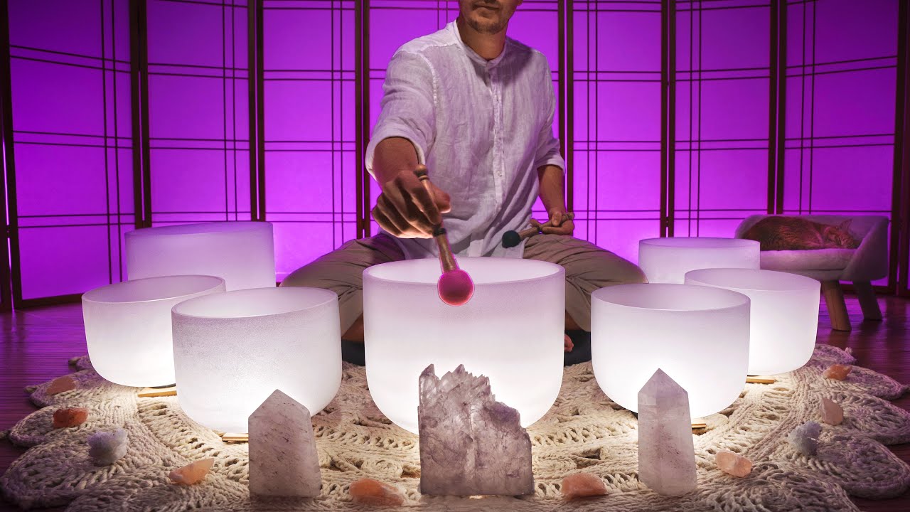 Смотреть «Spiritual Detox Sound Bath  -  Eliminating Negative Energy with Singing Bowls 🎶✨» на YouTube