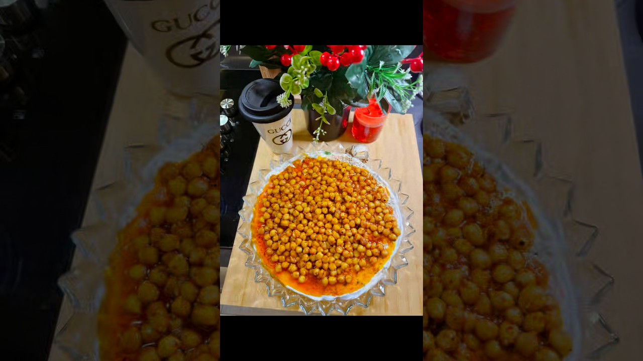 Pratik ve Hafif Başlangıç Sadece birkaç malzemeyle yapabileceğiniz en ferah patlıcan salatası🍆