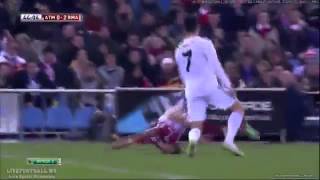 Cristiano Ronaldo Horror Foul On Javier Manquillo - Atletico Madrid Vs Real Madrid Hd