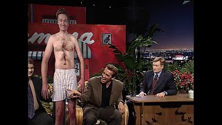Arnold Schwarzenegger Analyzes Conan&#39;s Physique | Late Night with Conan O’Brien