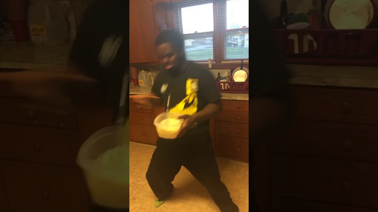 Look At The Flick Of The Wrist Vine