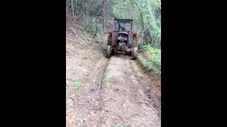 Traktor imt 560