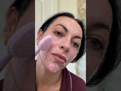 تخفيضات الجمعة السوداء أداة تنظيف البشرة بوب سونيك كلوفر مع حقيبة كيو في سي