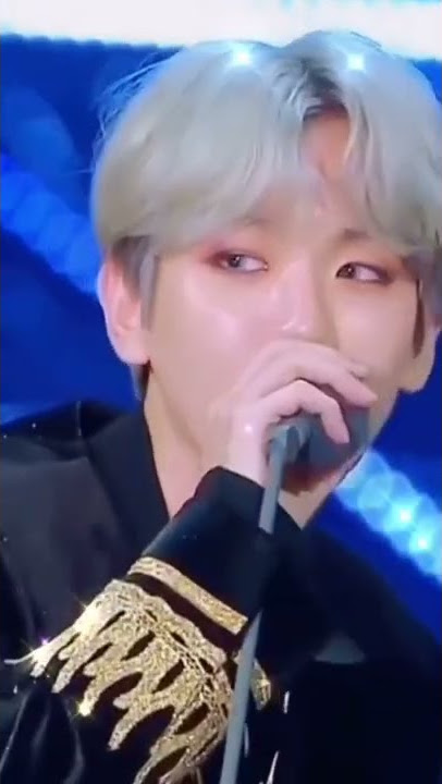 SEDIH BANGET KALO INGET MOMENT INI 🥺😭 #exoweareone #weareoneexo #exo #baekhyun #chanyeol #shortsfeed