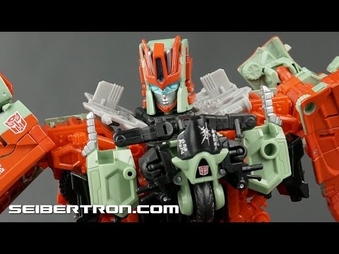 Transformers Combiner Wars Victorion and Rust Renegades Unboxing