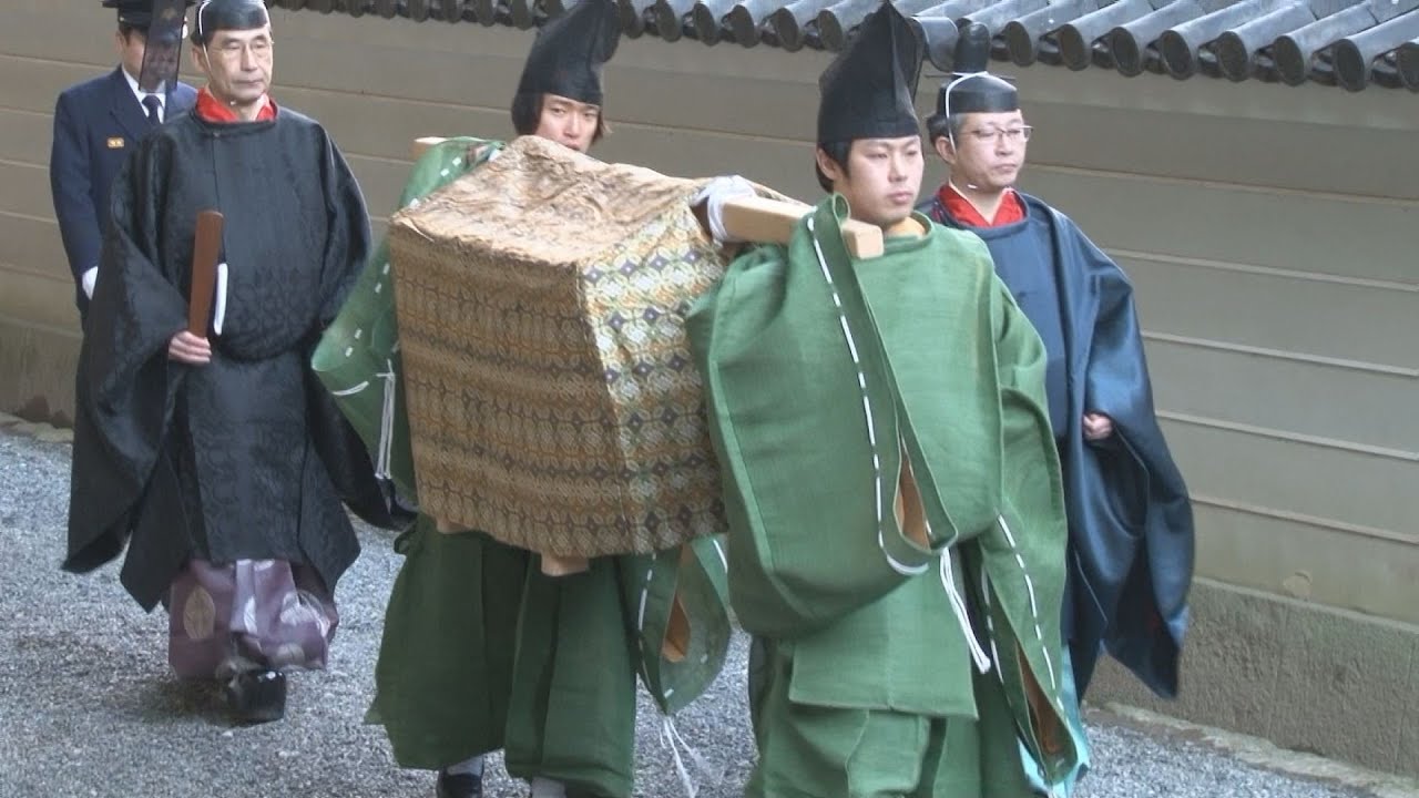 後桜町天皇しのび式年祭 200回目の命日、歴代最後の女帝 - YouTube