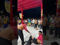 鬥牛陣鬥到褲子被脫掉