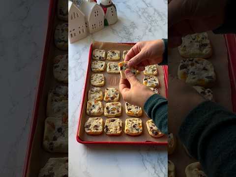 Almond Flour Cookies with Cranberries 