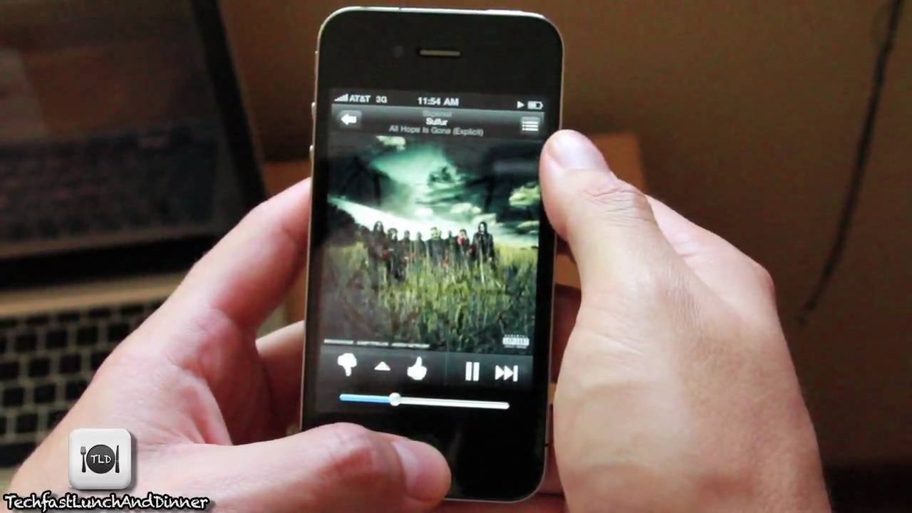 iPhone 4 Review & Hands On (Official)