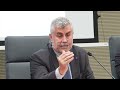 Oliver: las agencias de prensa son "el antídoto contra el periodismo demasiado extremo"