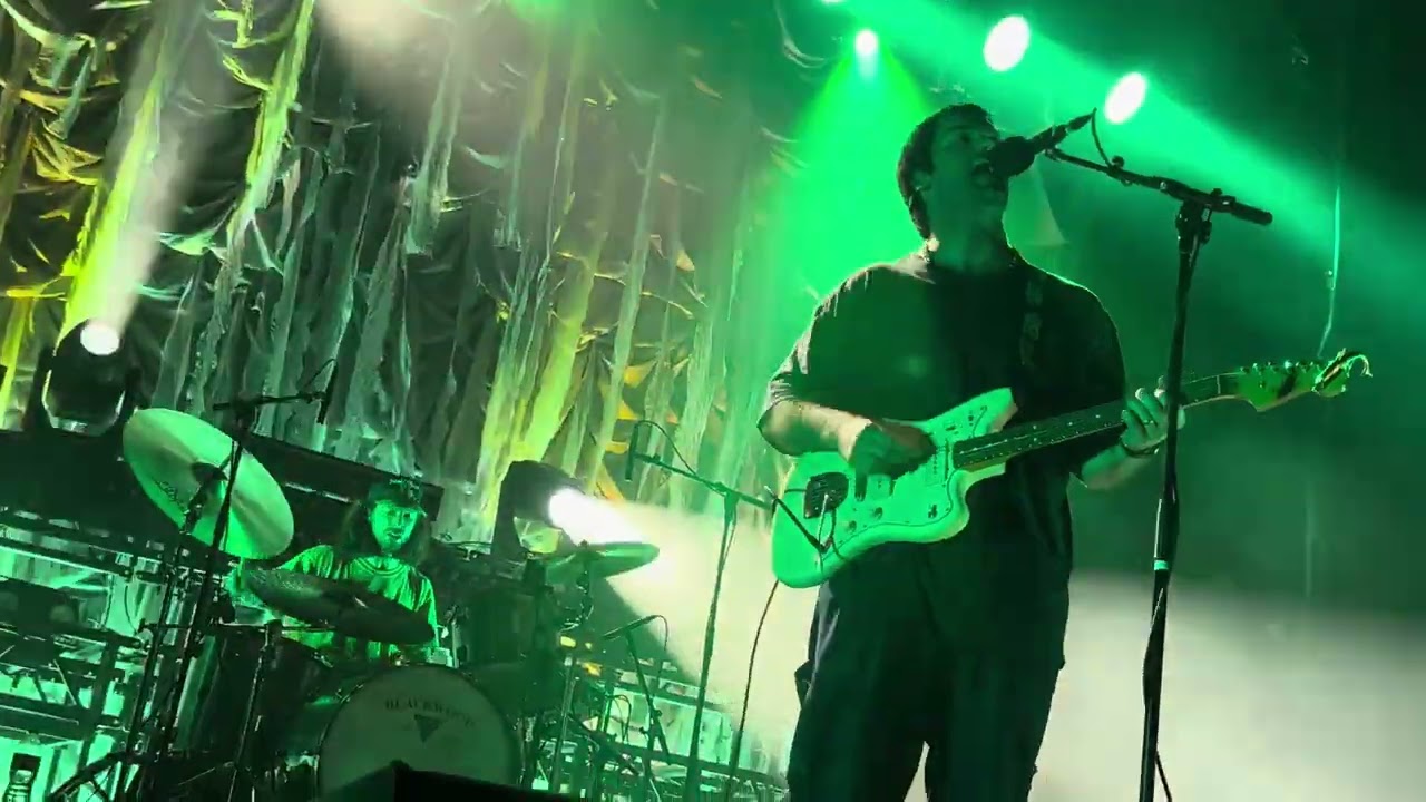 Turnover - "Most Of The Time" [4K] Live at The UC Theatre, Berkeley CA 5/19/25