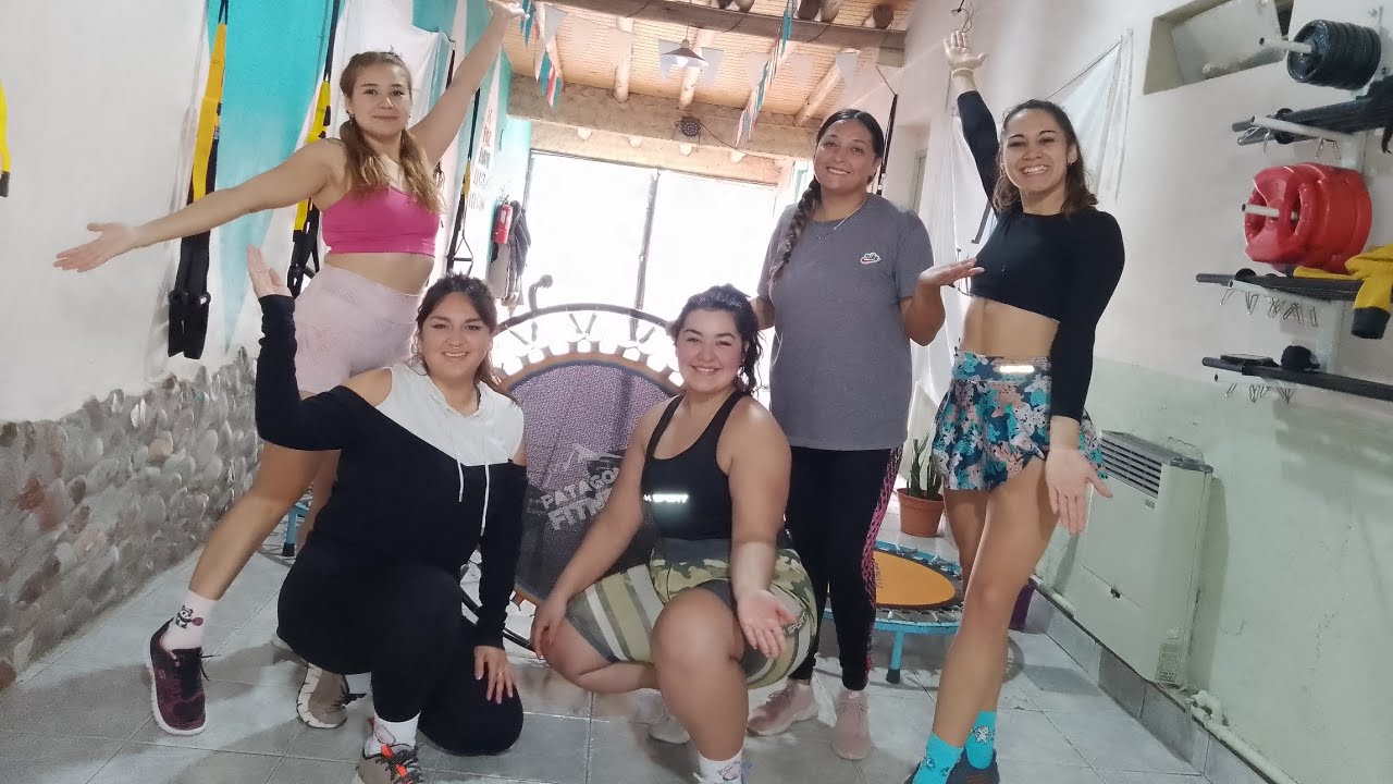 Gafita y chomba Remix #jump #jumping #jumpersjump #minitramp