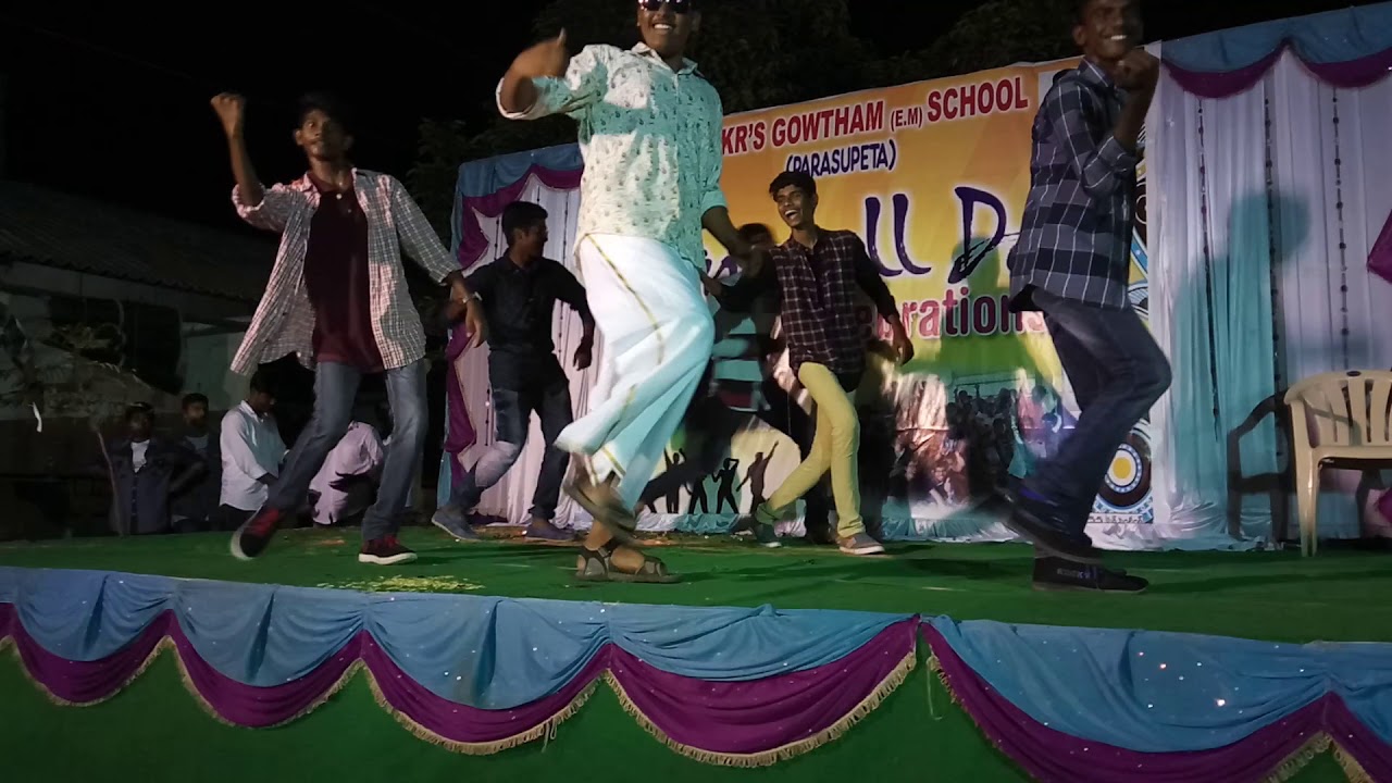 dance performance by 10 class students in farewell...... - YouTube
