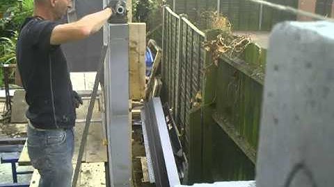 the fine art of brickwork - Thin Joint 5 - Placing a lintel into position