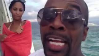 David squeeze annakie and usain bolt on the yacht
