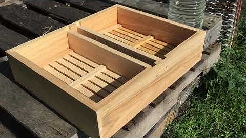 Cypress hive top feeder install - Adventures in Beekeeping