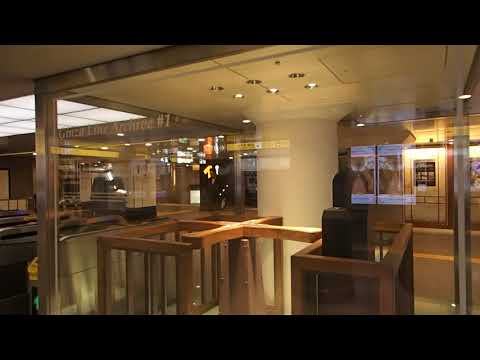 2017年12月24日　銀座線上野駅・ターンスタイル改札