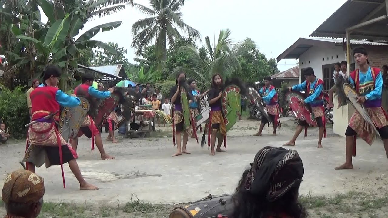 SARI CAHYO ANOM ELENG ELNG.BINJAI